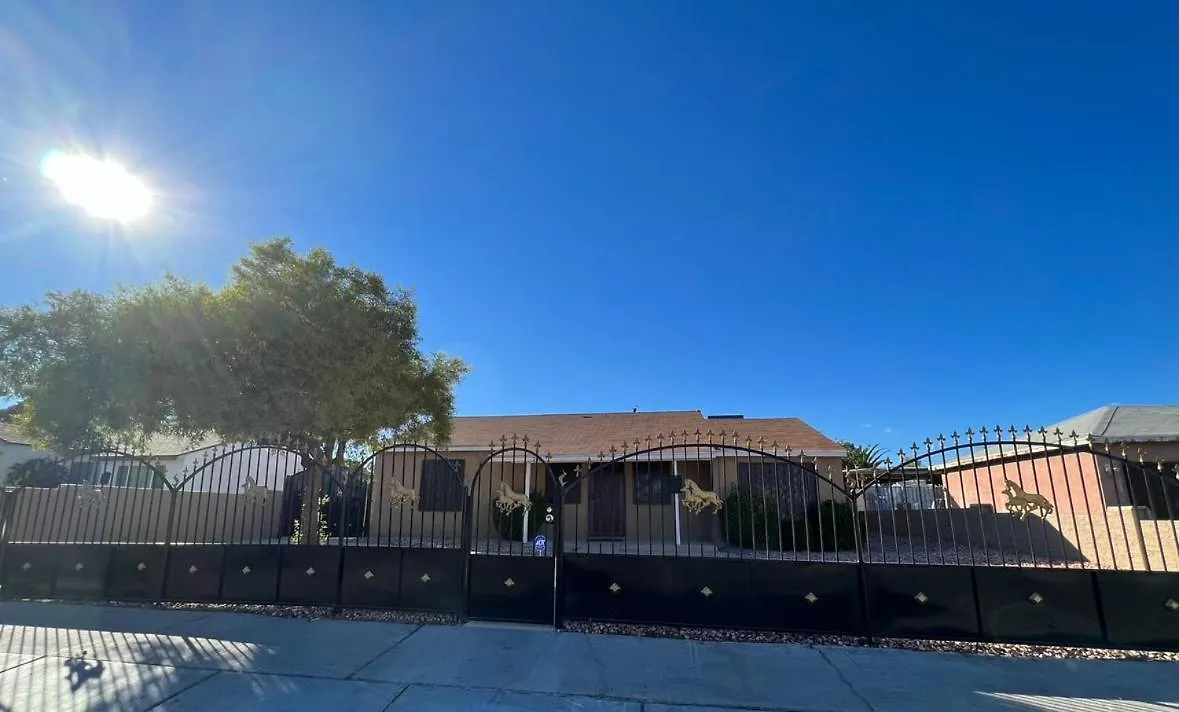 Holiday home Charming And Cozy Place Las Vegas